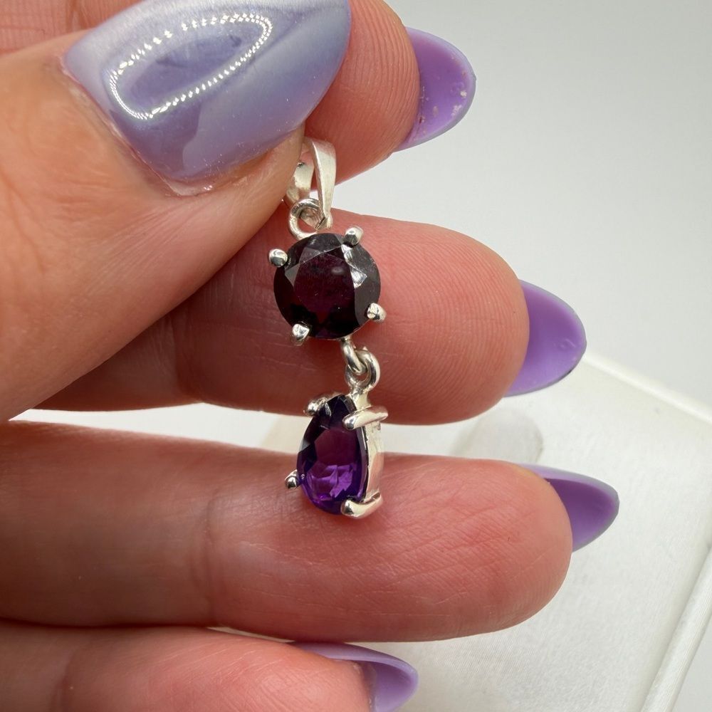 NWOT faceted 7mm garnet and pear cut 8x5mm amethyst pendant in sterling silver!